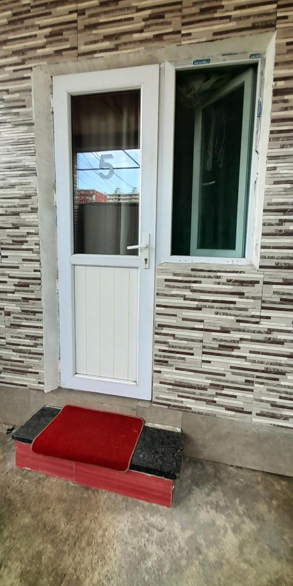 Guesthouse Qeti Батумі Екстер'єр фото